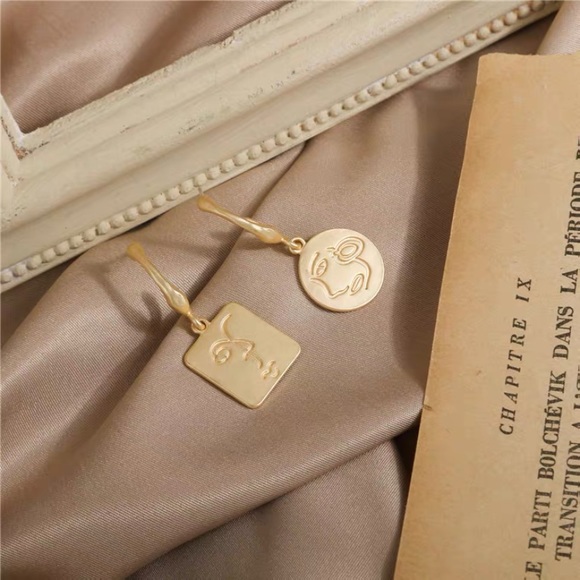 💙Art Face Charm Earrings - Picture 9 of 11